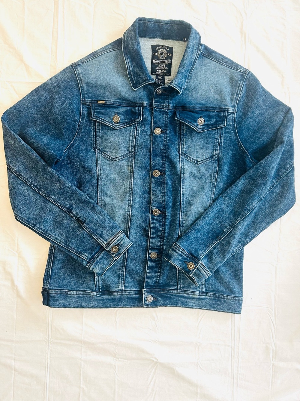 NWOT Buffalo David Bitton Vintage Style 1972 Long Sleeve Denim Jacket